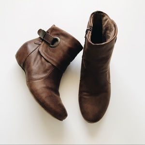 Tan leather ankle boots